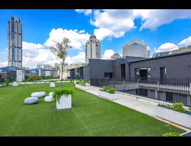 1 BEDROOM APARTMENT FOR SALE IN SANDOWN